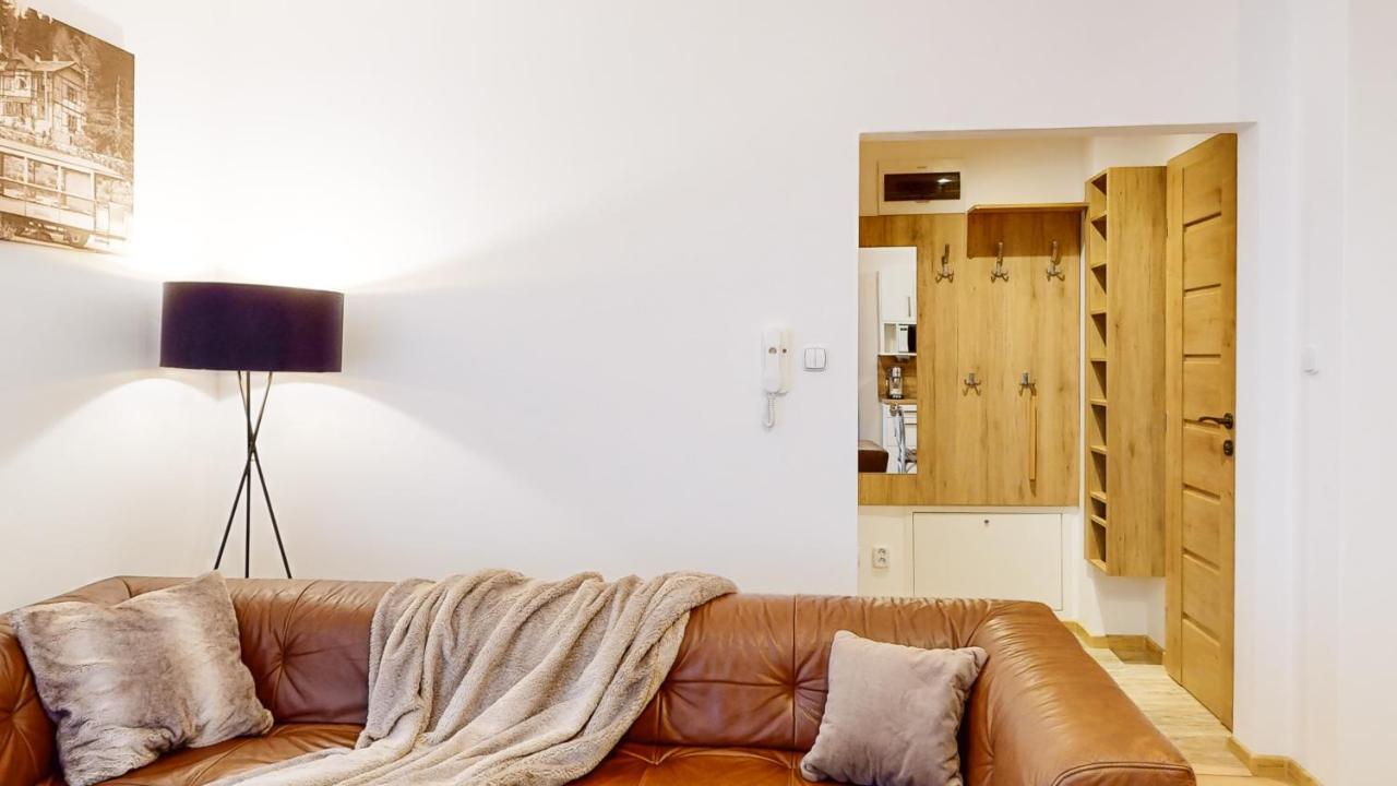 Apartman Mary Stola Luaran gambar