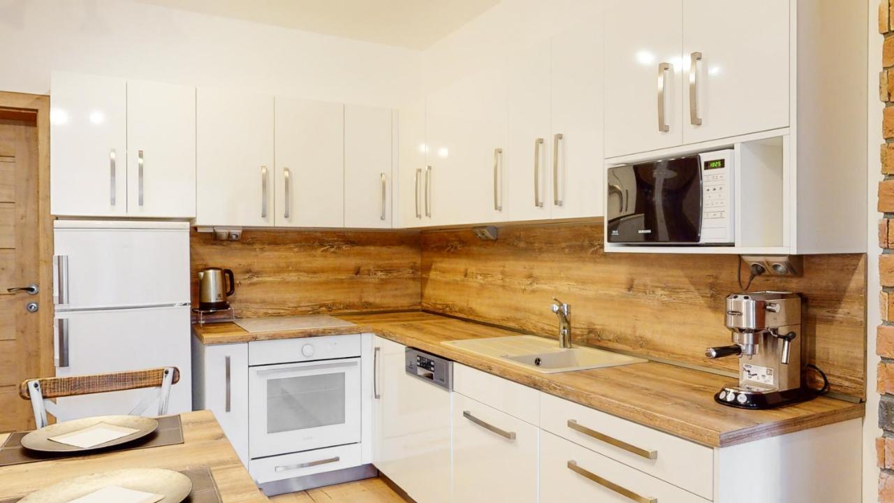 Apartman Mary Stola Luaran gambar